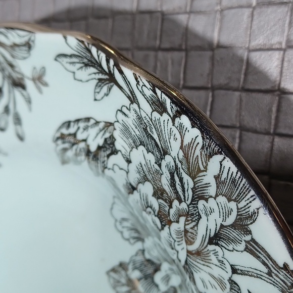 222 FIFTH ADELAIDE TURQUOISE & SILVER SALAD PLATE 8 3/4 INCH FINE CHINA - Picture 2 of 5